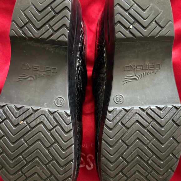 Dansko leather clogs
Size 38 - Picture 5 of 5
